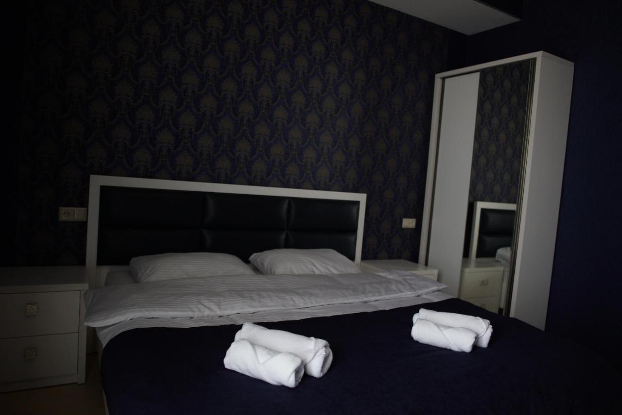 Tbilisi Sea Hotel Exteriör bild